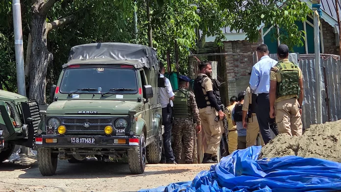 Indian Army conducting anti-terrorist operations in Jammu and Kashmir