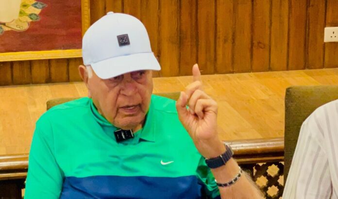Farooq Abdullah praises tourism revival efforts in J&K
